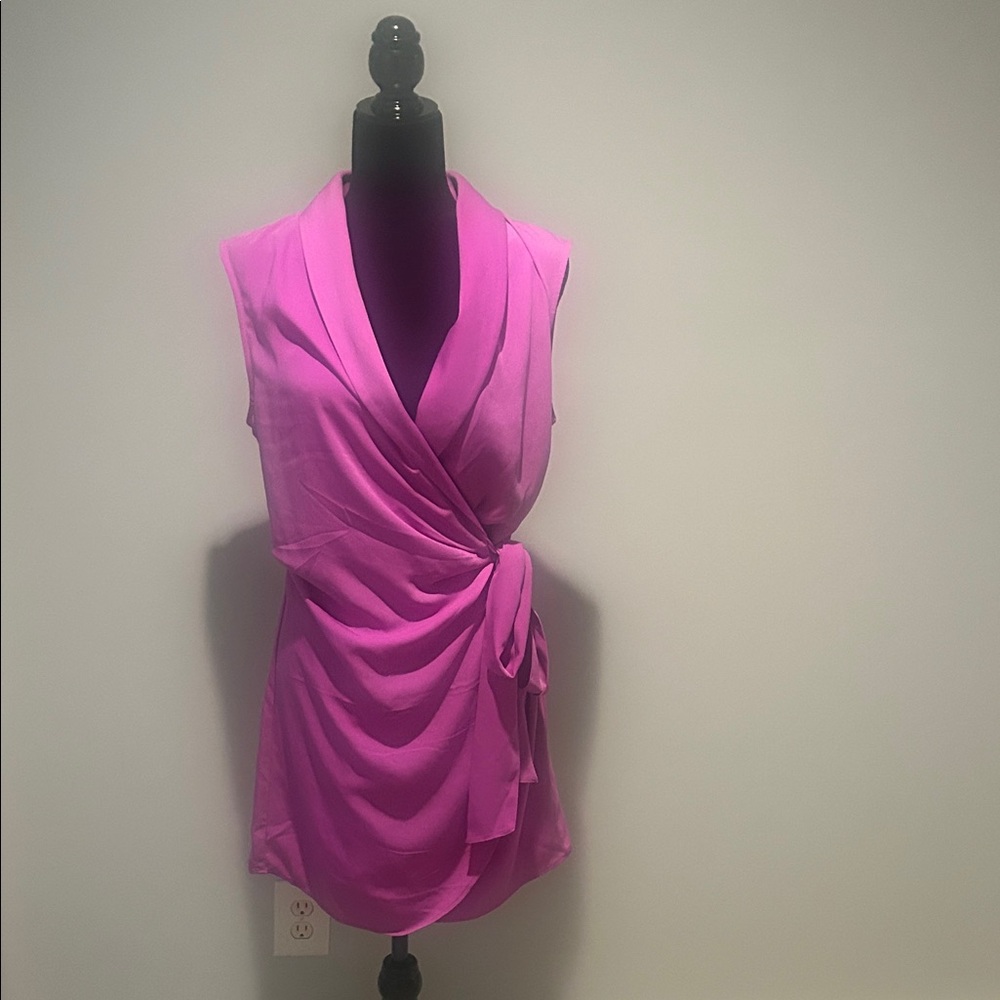 H&M Magenta  Sleeveless Wrap Dress